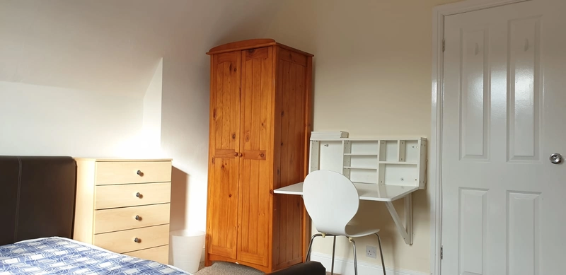 16 Arboretum Avenue -  Spare room En-suites - Thumbnail 10